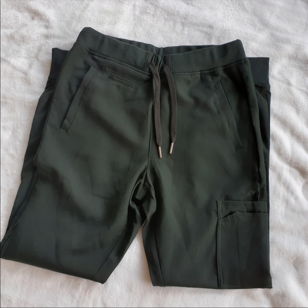 MedGear green scrub pants XS